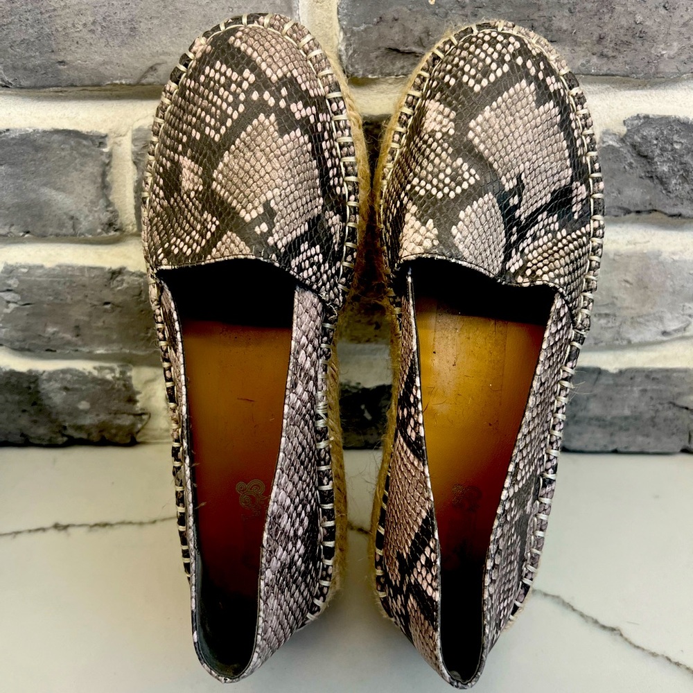VGUC Worn Once Carlos by Carlos Santana Snakeskin Espadrilles Size 8